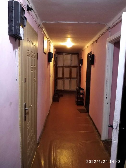 Продам комнату в коммуне  Черемушки, ул. Ак. Филатова / " Инто- Сана "