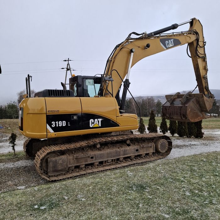 CAT koparka gąsienicowa 319D  2011r. 13910 mth. 93 KW 3D Unicontrol