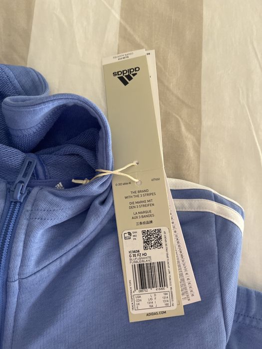 Casaco Adidas azul com capuz