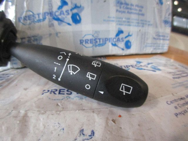Conjunto / manetes de luzes e limpa vidros HYUNDAI i10 (PA)