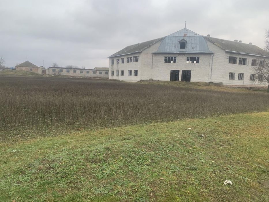 с.Заворичі. Житлово-комерційний комплекс!!! Без комісії!!!