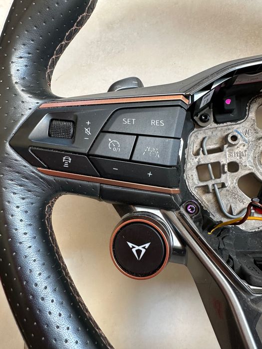 Kierownica Multifunkcyjna CUPRA SEAT