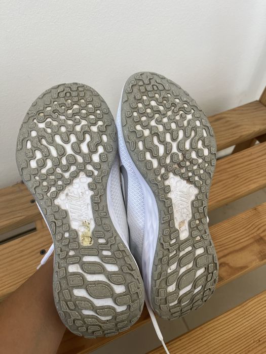 Жіночі кросівки nike 40 кросівки nike w revolution 6 nn 146415 найк