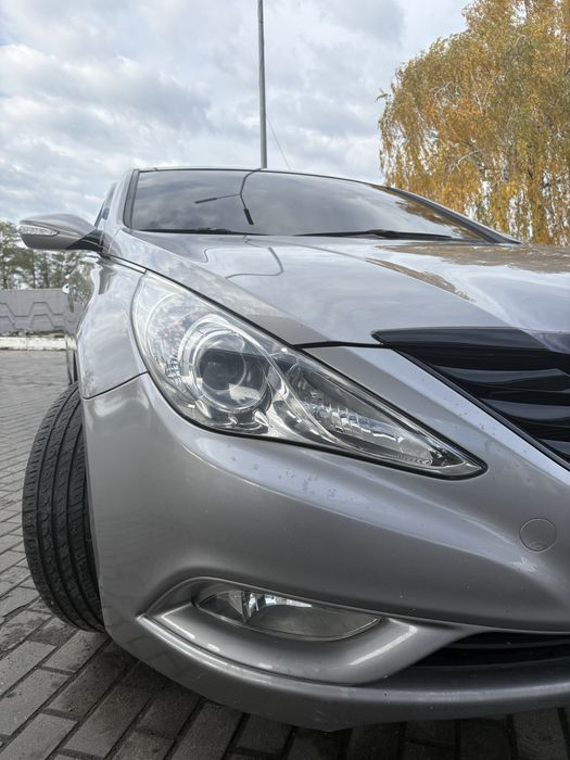 Продам Hyundai Sonata