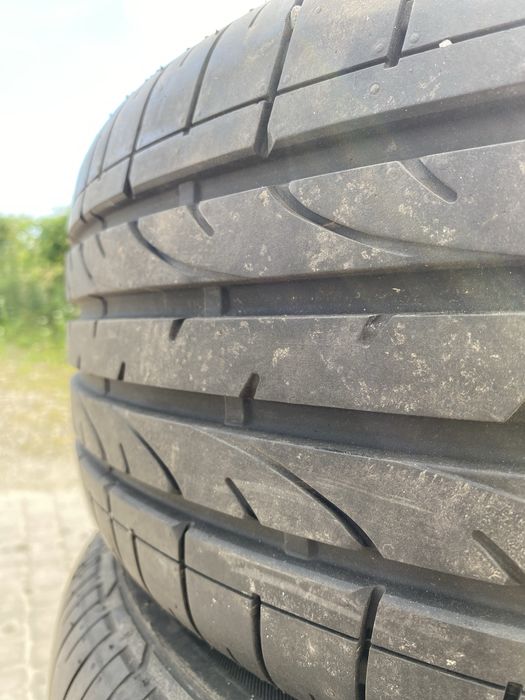 Шини Bridgestone 255/60 r18 майже нові