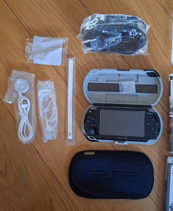 Playstation Portable + 12 Jogos UMD + Filme Spiderman UMD