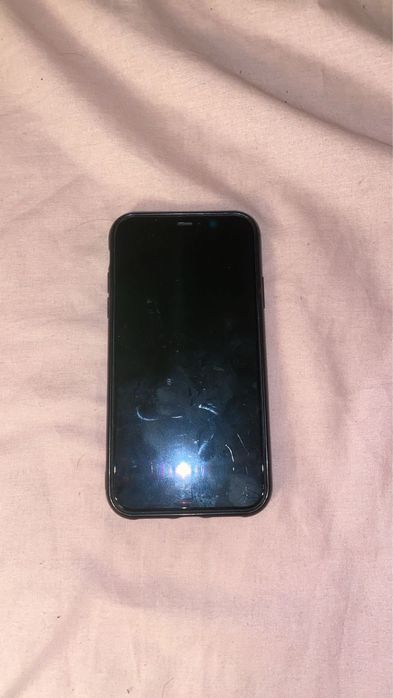 iPhone 11 em ótimo estado – desbloqueado e totalmente funcional