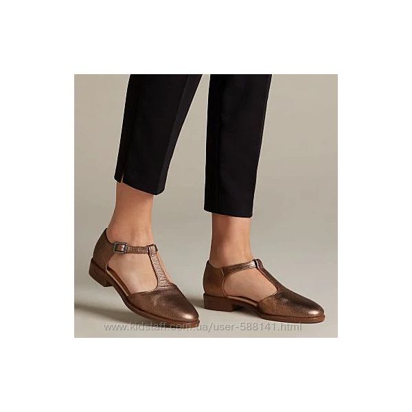 Золоті туфлі Clarks, 42 розмір, натуральна шкіра.