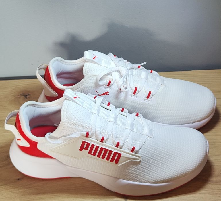 Męskie Pumy sportowe 42