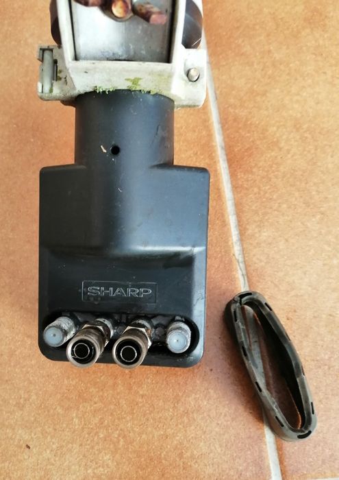 Modern SHARP Modem and Parabolic Antenna64741252505090123