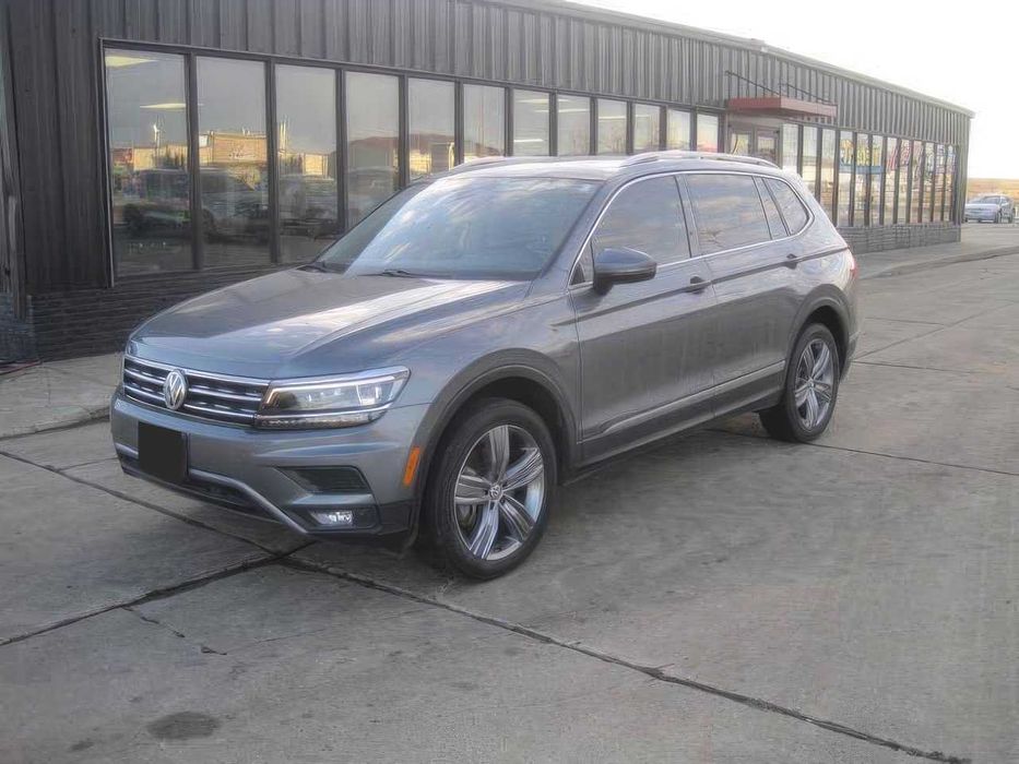 Volkswagen  Tiguan SEL      2019