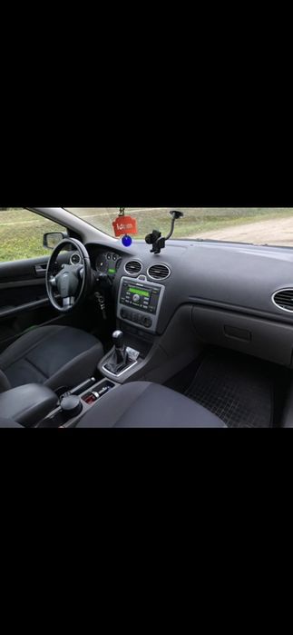 Ford focus 2005 benzun