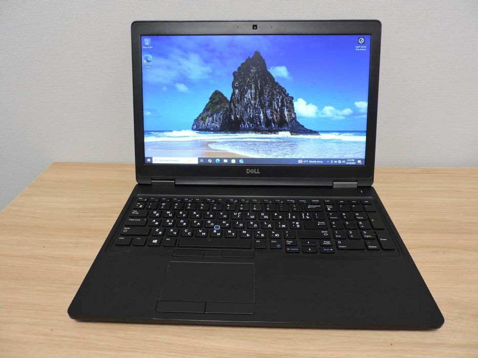 Dell Latitude 5590/15.6/i5 7300U/16GB/SSD256/UHD