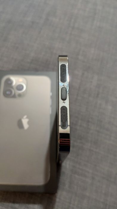 iPhone 13 Pro Max + MUITOS EXTRAS