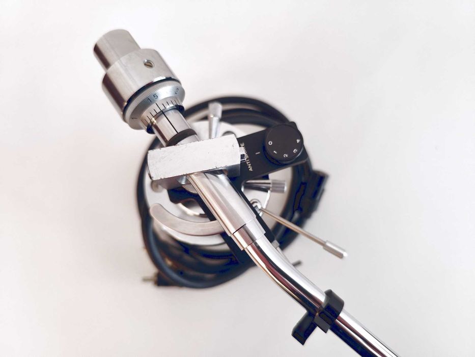 Braço com VTA Kenwood/Trio TA 71