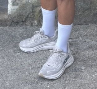 Hoka Clifton 10