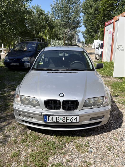 BMW e46 uszkodzony