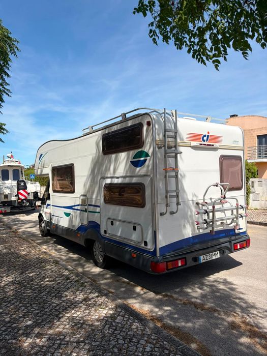 Autocaravana Ford Riviera impecável