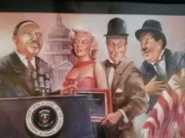 Marilyn Monroe, Martin Luter king ,flip i flap. -foto w ramìe .