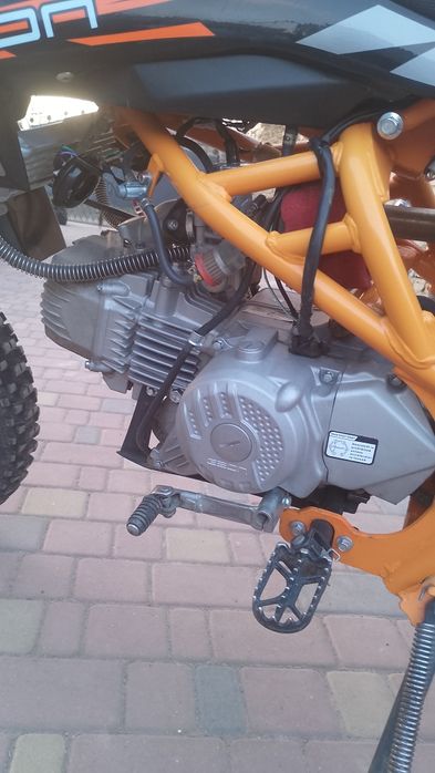 Продається Піт байк Geon Xride 190 в хорошому стані..