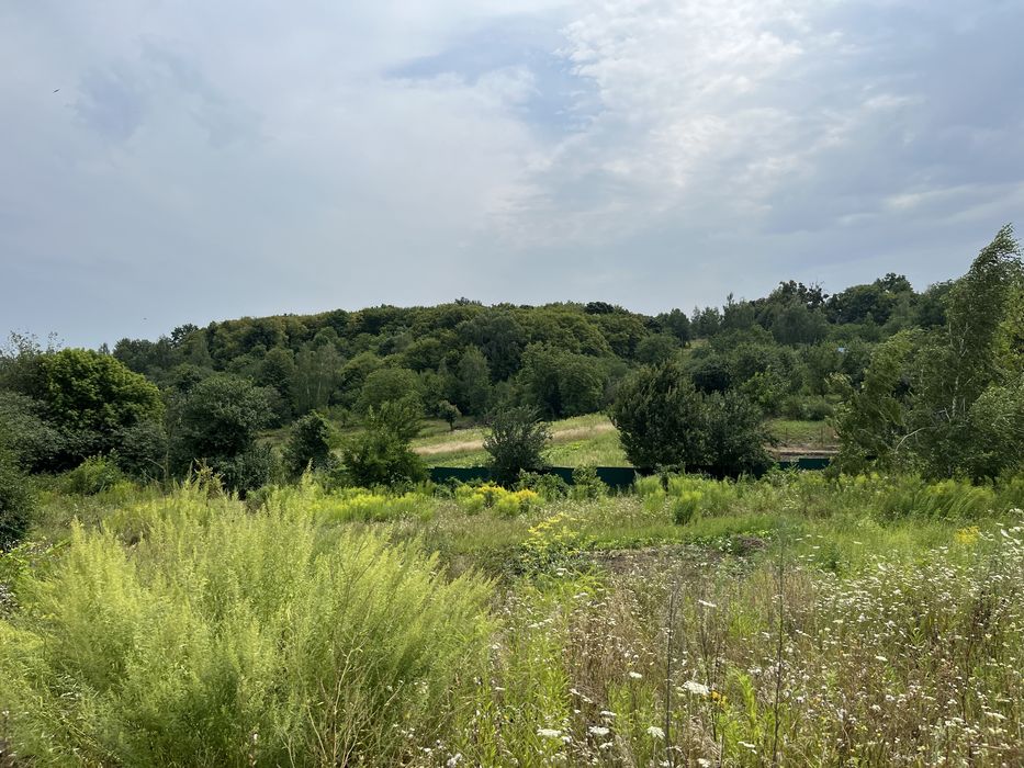 Ділянка з гарним краєвидом в тихій локації