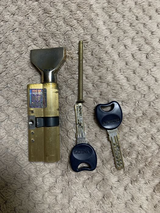 Дверной замок