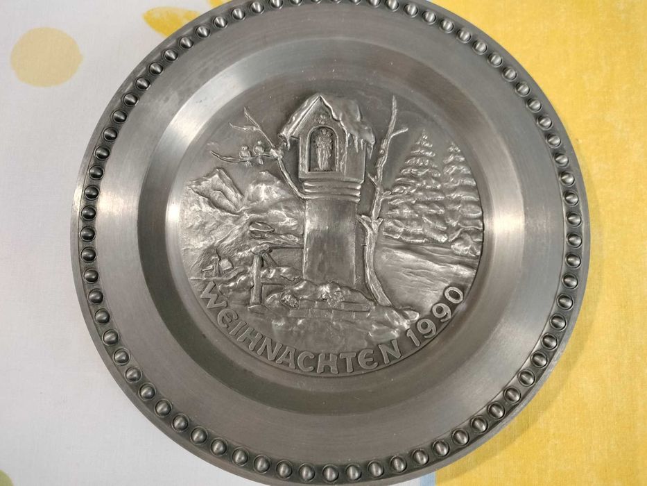 Prato antigo em Estanho SKS Design - Natal 1990