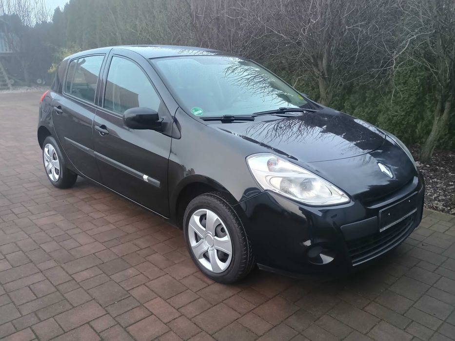Renault Clio III Lift 2012r 1,2i 75KM 5-drzwi ŁADNE BEZWYPADKOWE z DE