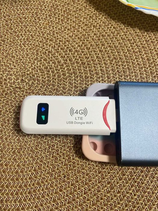 Модем 4G LTE с Wi-Fi (роутер Wi-Fi)