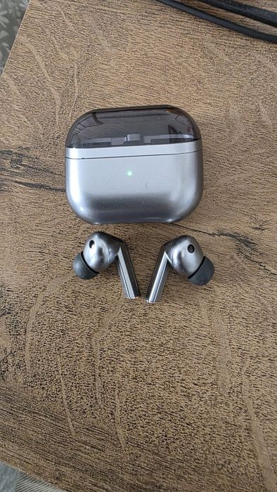 Samsung Galaxy Buds3 Pro (Prateados) - Excelente Estado c/ garantia