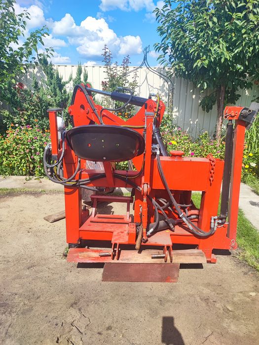 Міні єкскаватор.