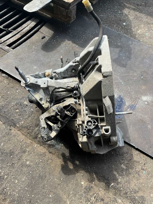 Skrzynia biegów manualna Renault Clio IV 4 1.5 dCi 90 km JR5 335