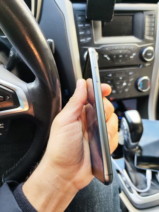 Sharp Aquos S7 Android One 11 3/32