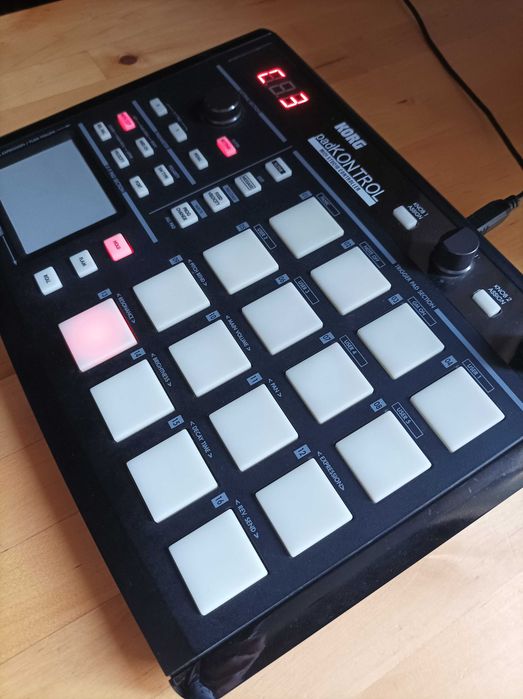 Korg padKONTROL - kontroler MIDI