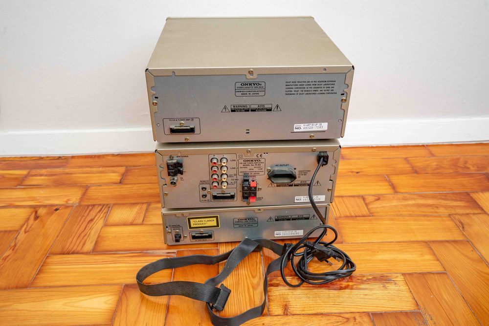 Aparelhagem onkyo em 3 modulos