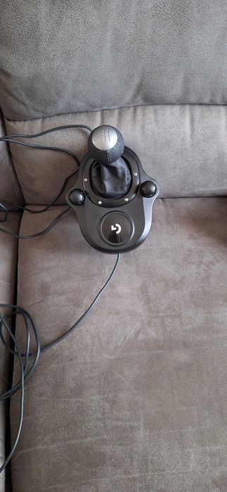 Volante G29+ pedais+ manete mudanças