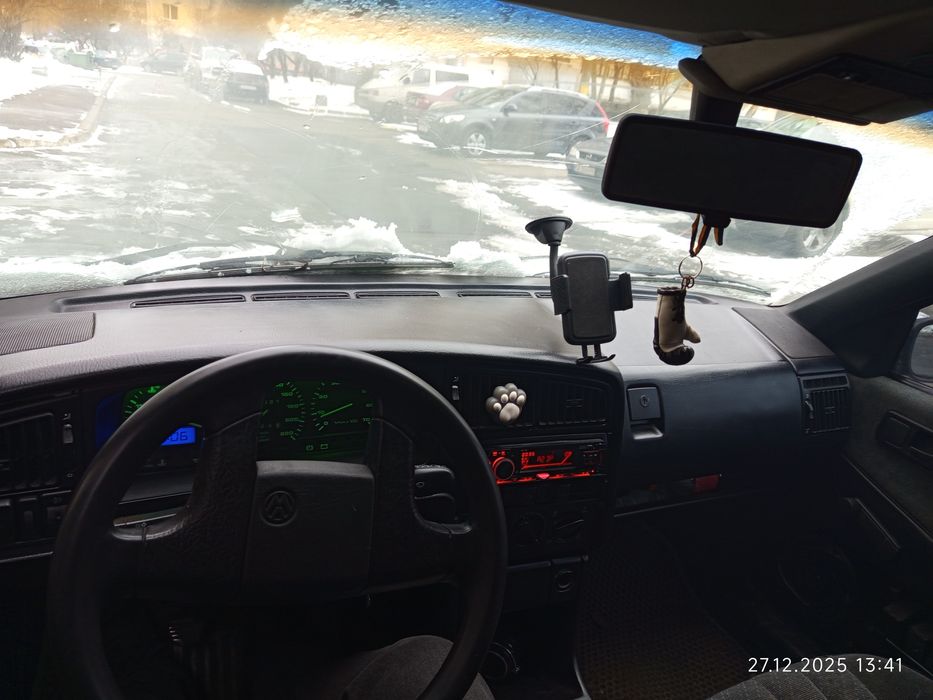 Продам автомобіль Volkswagen Passat B3