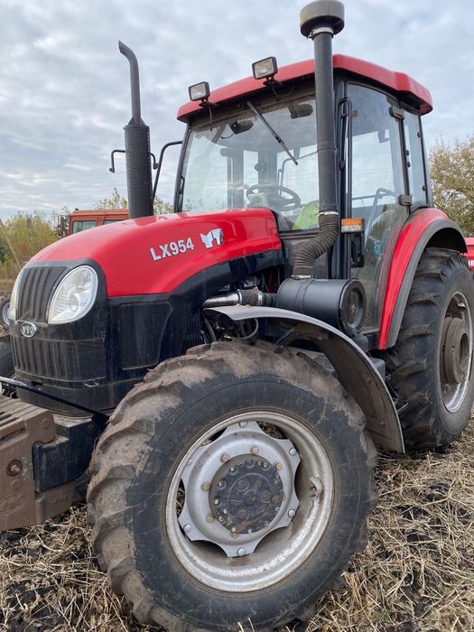 Трактор YTO-LX954