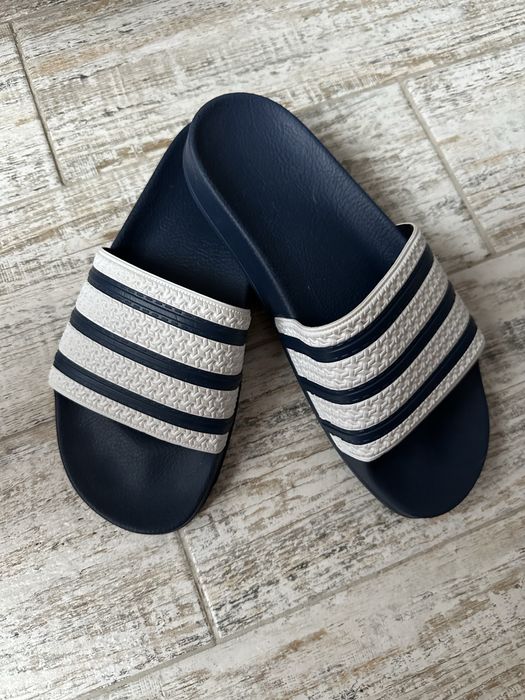 Шлепанці adidas р.40