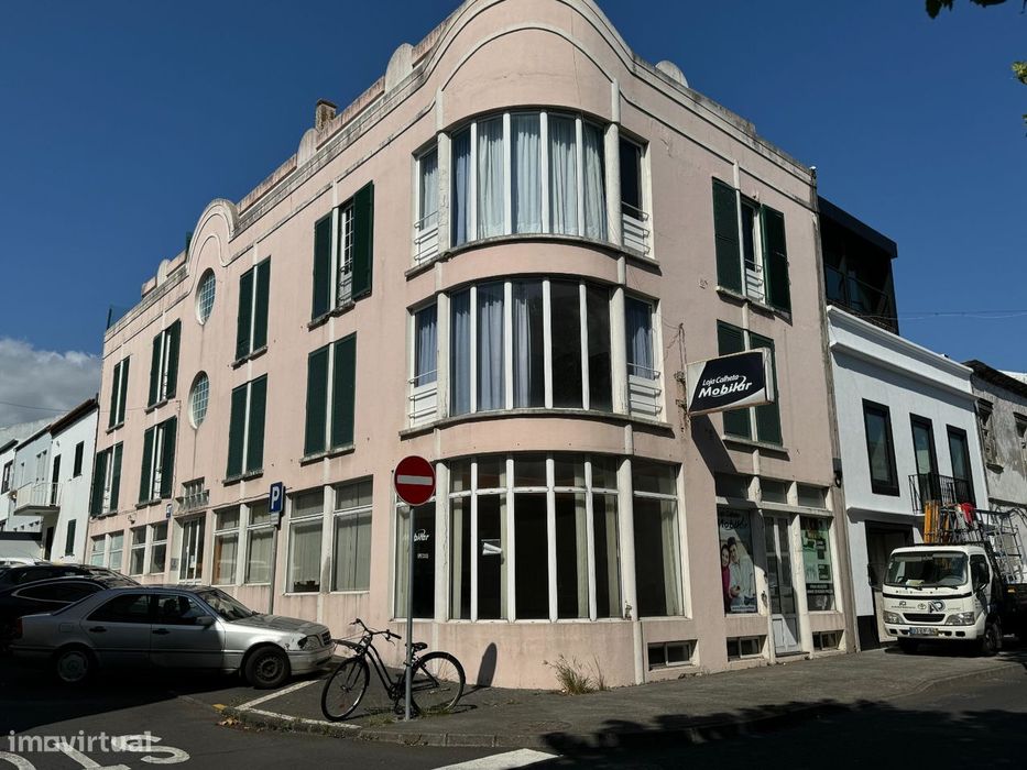 Building em, Ponta Delgada REF:001_220523