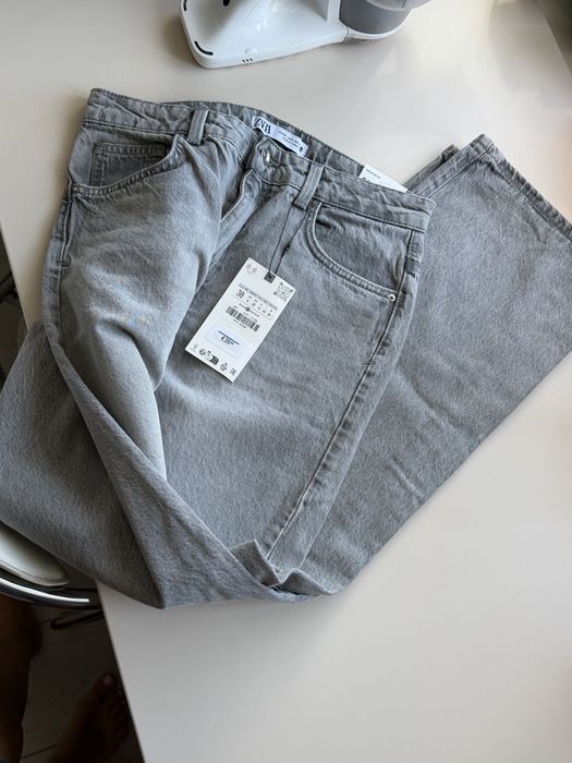 Сірі джинси Zara