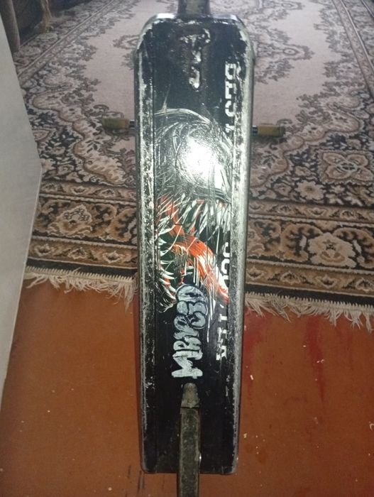 Продам самокат трюковый 65030 Best Scooter "SIMBIOTE