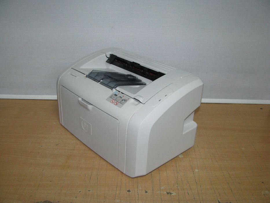 Принтер HP LaserJet 1018 з Європи