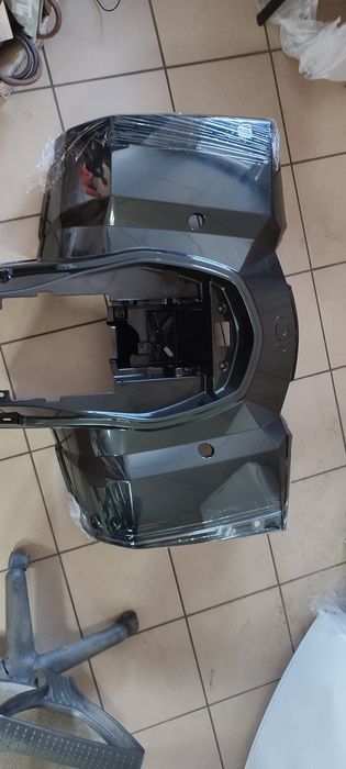 Plastik główny Tylny błotnik Kymco MXU 300R Czarny NOWY  MXU