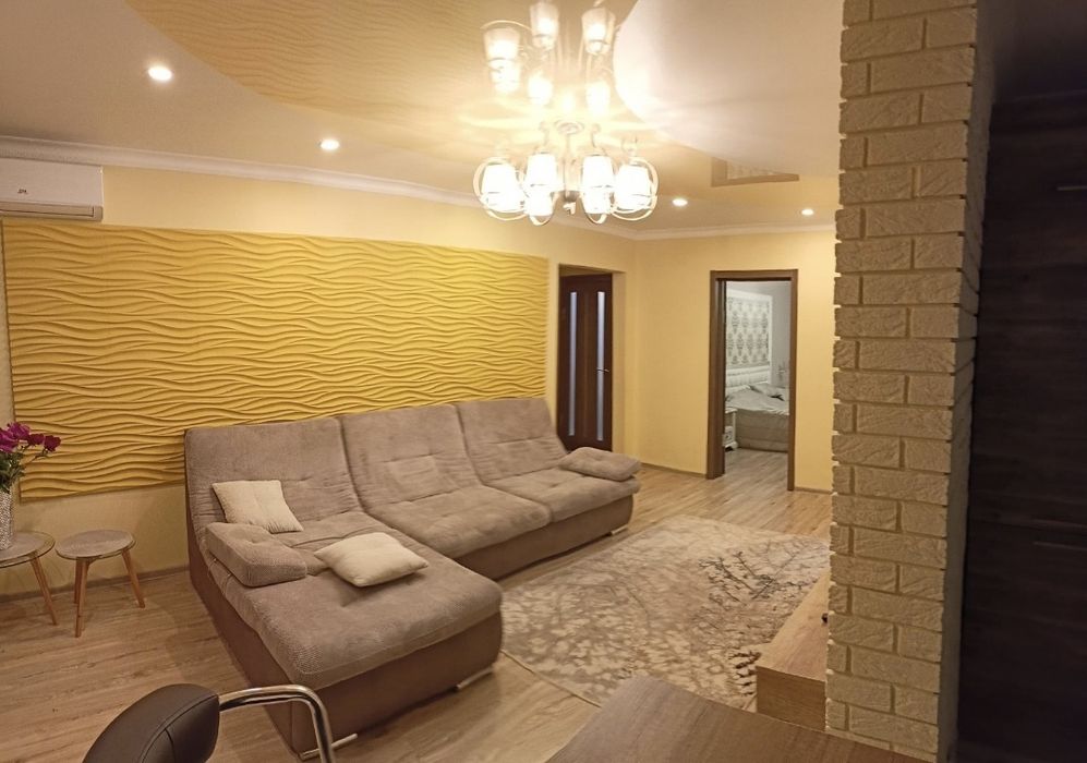 Продам 5ти ком ул  Калнышевского-Дорошенко Хортицький мкр-н сертифікат