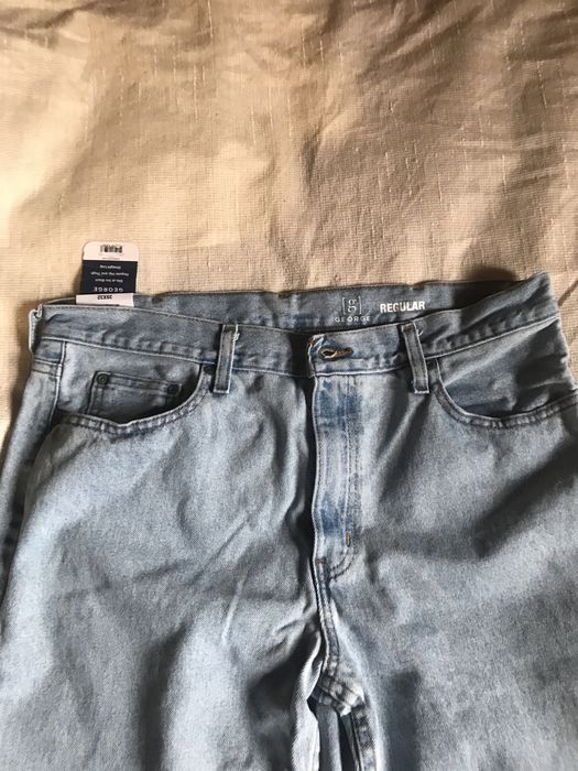 Джинсы Lewi Strauss.