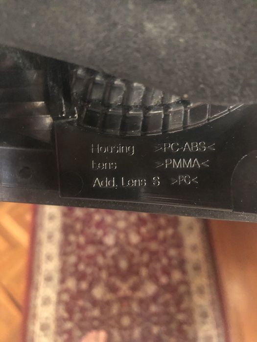 Фонар лівий для golf 6 хеч бек на багажник