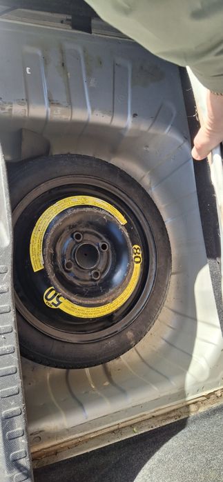 Продам Nissan Micra 2004 рік