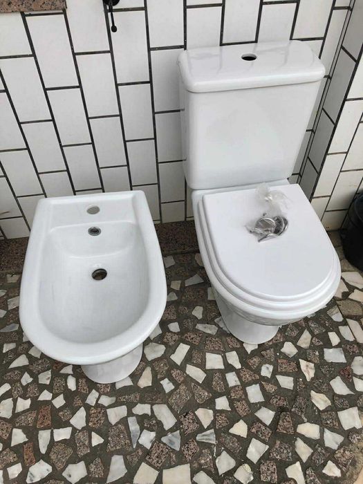 Louça de casa de banho Valadares