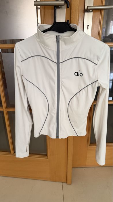 Casaco de fecho Alo M usado 1 vez